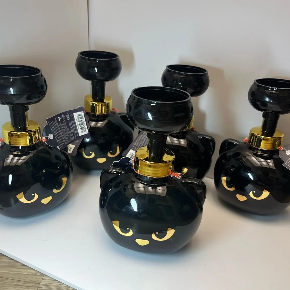 NWT ⚜️🐈‍⬛⚜️ Maison de Base Midnight Orchid Halloween Black Cat Foaming Hand Soap